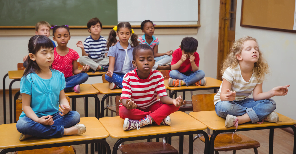 ¿Es Buena La Atención Plena Para Los Niños? Beneficios De Los Niños Meditando El Secreto